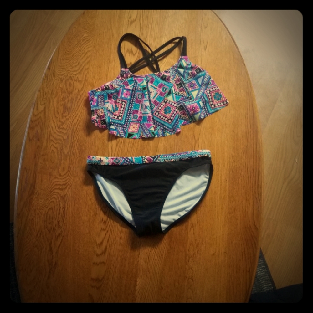A multicolored tankini swimsuit